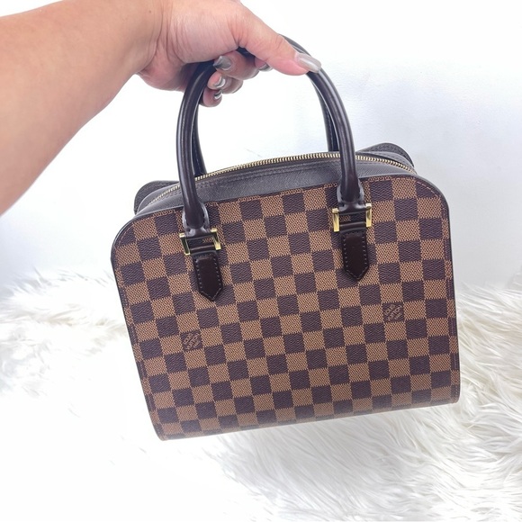 LOUIS VUITTON Damier Canvas Triana Bag 💯 Authentic - Picture 9 of 13
